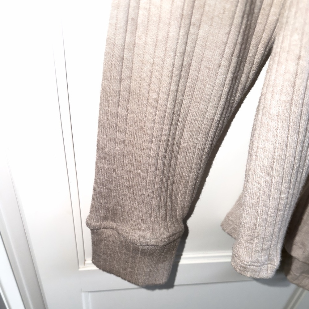 Roudelain Women's Ribbed Sweater-Knit Sleep Tunic Button-Up Top Light Taupe Med - Picture 5 of 8